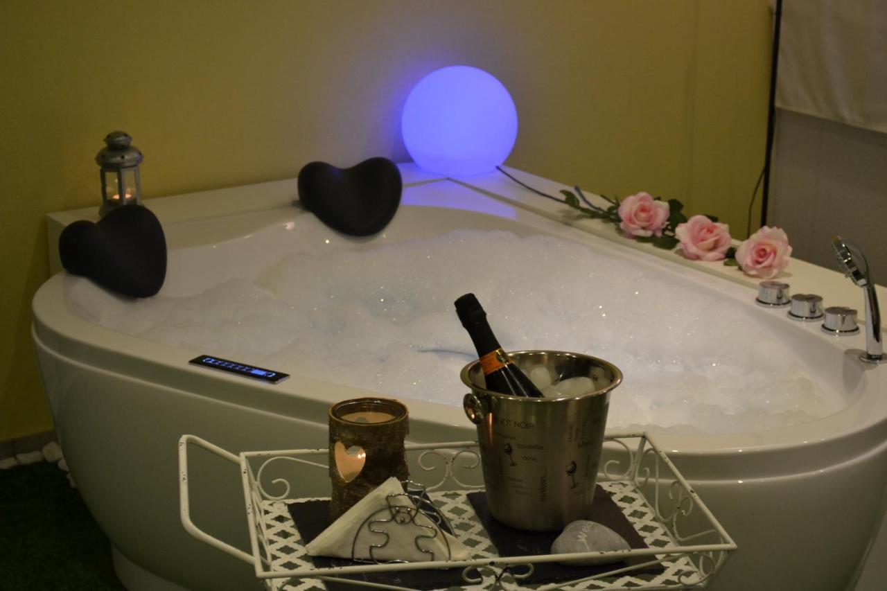 B&B Ravenna In Love Relax Conventello Exterior foto